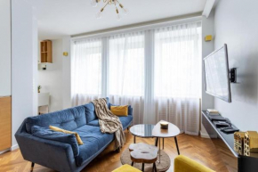 Urban Chic - City Center - Cozy Apartment - Zurawia